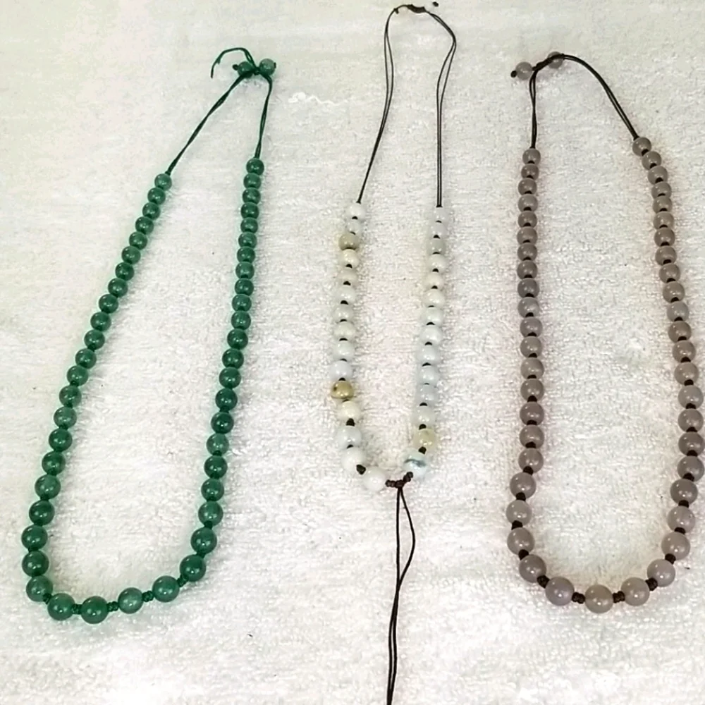 SET OF 3 ADJUSTABLE BEAD NECKLACES - Picture 1 of 4
